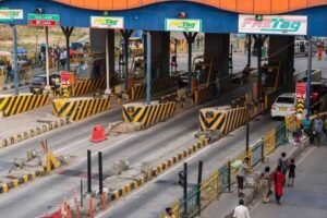 सरकार ने बदले टोल टैक्स के नियम, अब 70% तक की छूट, जानें कहां मिलेगा फायदा