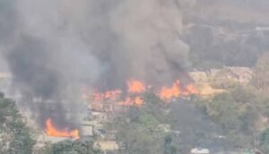 मणिपुर के उखरूल में हिंसा भड़की, 5 दिन के लिए इंटरनेट बंद, प्रशासन ने लगाया कर्फ्यू