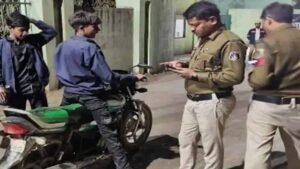 नई ऐप से चोरी की गाड़ियों पर कड़ी नजर, मॉडिफाई साइलेंसर और हैवी हार्न पर अभियान तेज