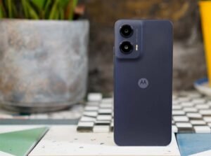 मोटोरोला का जबरदस्त ऑफर: ₹12,500 से कम में 24GB RAM वाला 5G स्मार्टफोन