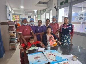 27 दिन की जंग जीतकर लौटी नन्हीं जिंदगी, डॉक्टरों की मेहनत लाई रंग