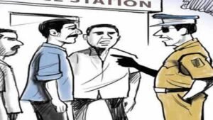 निशातपुरा में युवक से मारपीट कर बाइक, अंगूठियां, मोबाइल और पर्स लूटा