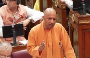 वंदे मातरम पर सख्त हुए सीएम योगी, कहा- विरोध करने वालों को नहीं रहना चाहिए यहां