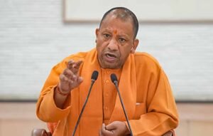 गिरगिट भी पश्चाताप करेगा कि ये समाजवादी मुझसे भी आगे निकल गएः मुख्यमंत्री