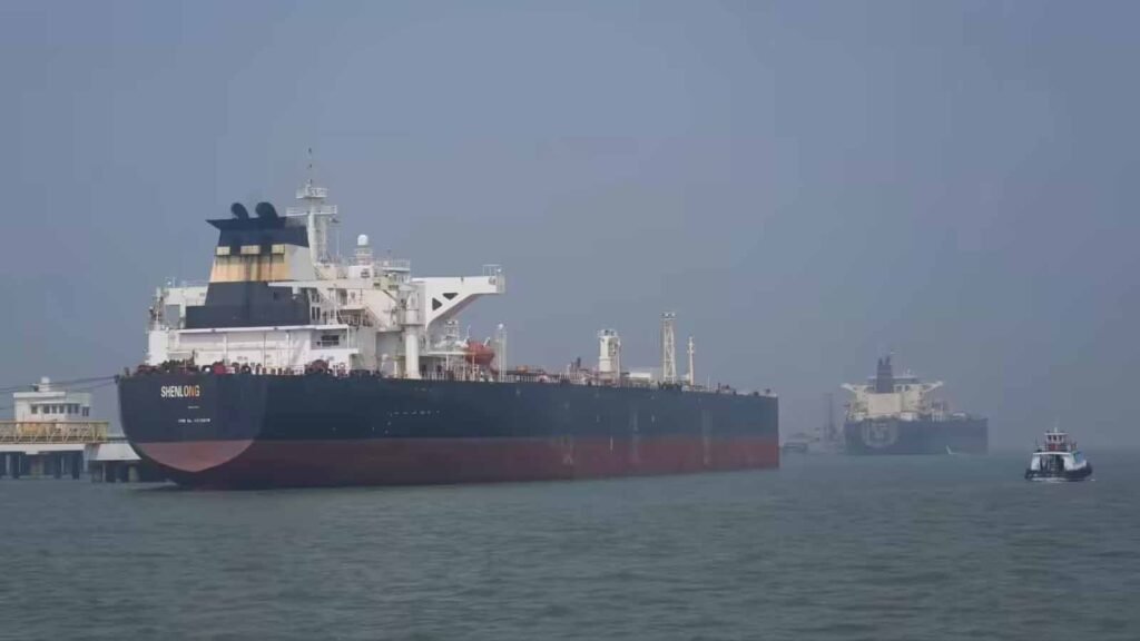 स्ट्रेट ऑफ होर्मुज खुलते ही सुधर सकता है तेल उत्पादन, गोल्डमैन सैक्स का अनुमान