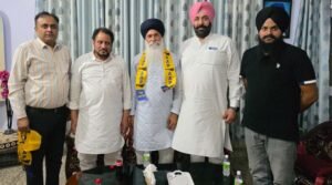 राघव चड्ढा सहित AAP के 7 सांसदों ने किया BJP में विलय, शिअद का नेता आम आदमी पार्टी में शामिल