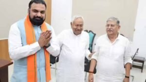 नीतीश कुमार ने मुख्यमंत्री सम्राट चौधरी से की शिष्टाचार मुलाकात, राजनीतिक हलचल तेज