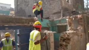 खंडवा चर्बी कांड पर मोहन सरकार का बड़ा एक्शन! लाइसेंस खत्म होने के बावजूद चल रही थी फैक्ट्री, दो अफसर सस्पेंड