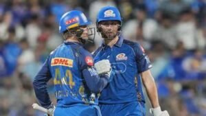 मुंबई इंडियंस का भावनात्मक इशारा: काली पट्टी में खेला मैच, सोशल मीडिया पर हुई तारीफ