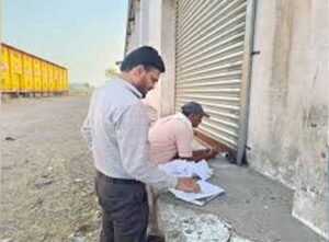 Jabalpur में प्रशासन की बड़ी कार्रवाई, समर्थन मूल्य पर पुराने गेहूं की आशंका में कई गोदाम सील