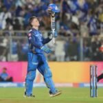 मुंबई इंडियंस ने हैदराबाद को दिया 244 रनों का विशाल लक्ष्य, वानखेड़े में हाई-स्कोरिंग मुकाबला