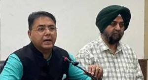 ‘पार्टी एकजुट है’- अमन अरोड़ा ने दलबदल की अटकलों को किया खारिज