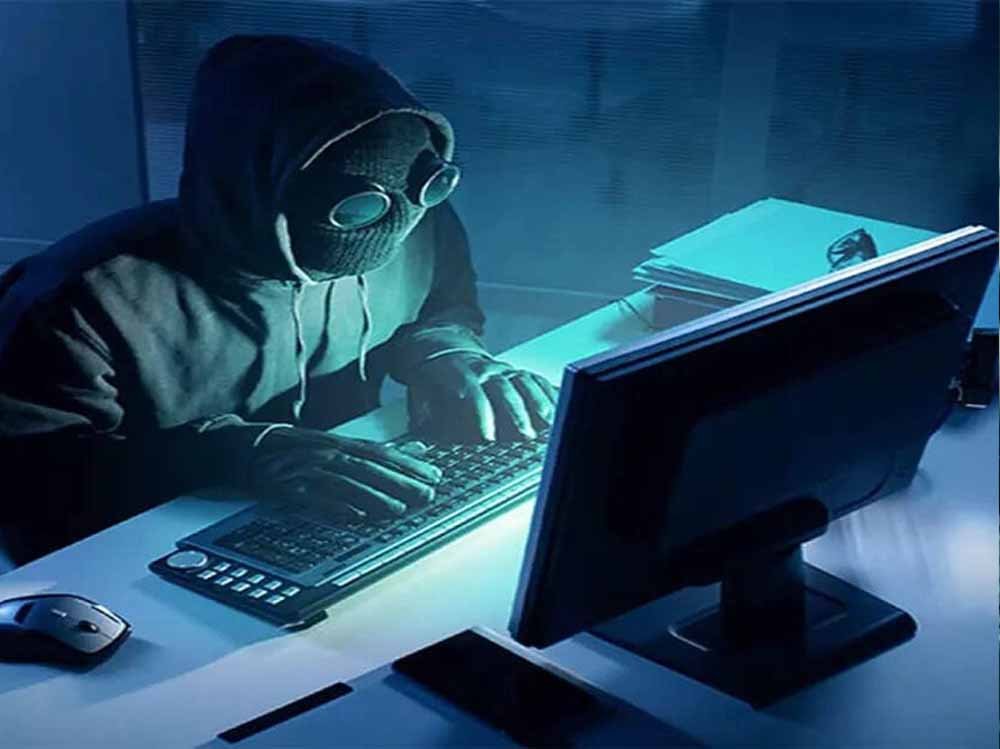 Moga में ऑनलाइन ट्रेडिंग के नाम पर ठगी, युवक से 20 लाख रुपए ऐंठे