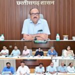 ग्रामीण क्षेत्रों को जलवायु परिवर्तन के अनुकूल बनाने और ग्राम पंचायतवार कार्ययोजना बनाएं – मुख्य सचिव  विकासशील