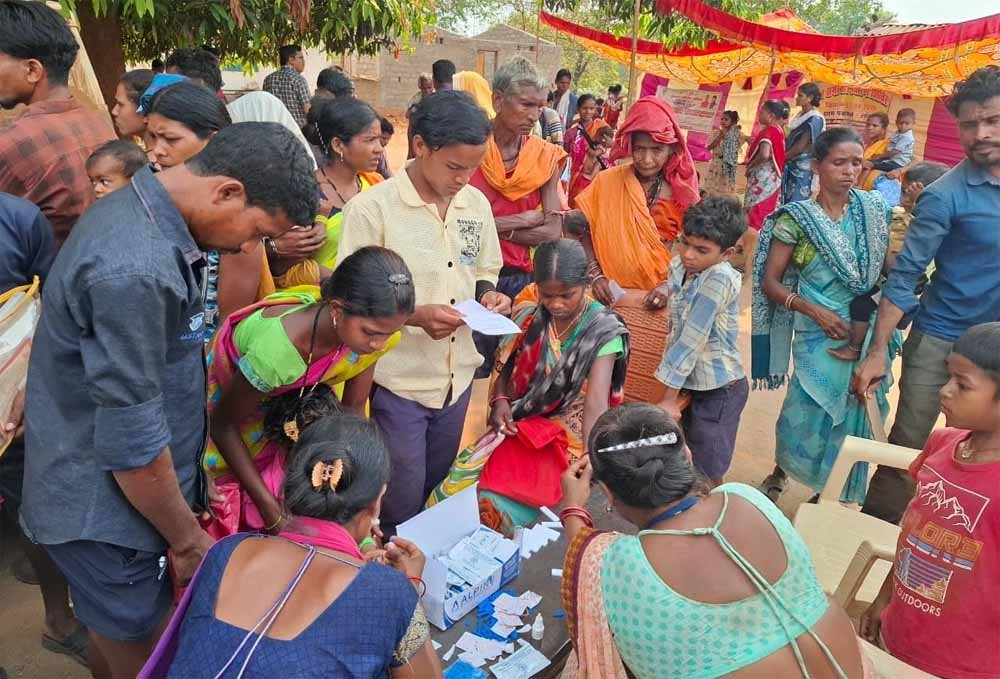 नारायणपुर के सबसे सुदूर ‘लंका’ गांव तक पहुंचा प्रशासन