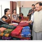 हाथ करघे से कमाई तक- ग्राम नारी की महिलाओं की सफलता का राज