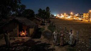 चतरा के सीमावर्ती गांवों में बिजली संकट गहराया, दिनभर में सिर्फ 2-3 घंटे सप्लाई