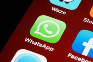 बिना Seen हुए देखें WhatsApp Status, जानें 3 आसान और सुरक्षित तरीके