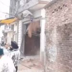 अमृतसर में नशा तस्करों पर बड़ा एक्शन: तस्कर के घर पर चला बुलडोजर, SSP बोले- कार्रवाई जारी रहेगी