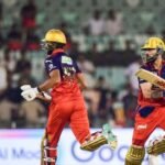 RCB vs KKR: विराट कोहली का ऐतिहासिक धमाका, रोहित-धोनी को छोड़ा पीछे
