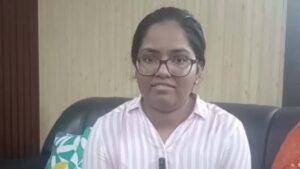 CBSE 12वीं में रांची की भव्या रंजन ने रचा इतिहास, 99.8% के साथ बनीं नेशनल टॉपर