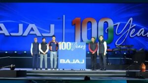 प्रधानमंत्री ने बजाज समूह की 100 वर्ष की यात्रा को सराहा