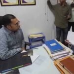 पल्लू SBI बैंक में बड़ा फसल बीमा घोटाला उजागर, किरोड़ी लाल मीणा के औचक निरीक्षण से हड़कंप