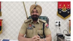 श्री गुरु ग्रंथ साहिब की बेअदबी पर जालंधर में उबाल, कपूरथला चौक पर सिख संगठनों का धरना