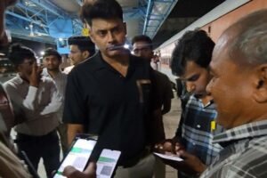 उज्जैन-नागदा में बच्चों की तस्करी का शक, ट्रेन से 26 नाबालिगों को छुड़ाया गया