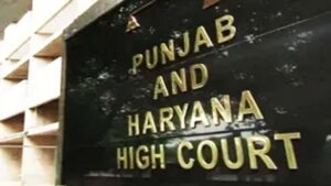 GNDU के VC और रजिस्ट्रार को हाईकोर्ट से बड़ा झटका, अवमानना मामले में एक माह की कैद