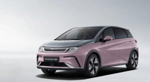 1000Km रेंज और पेट्रोल बैकअप के साथ BYD Dolphin लॉन्च, EV मार्केट में मचाएगी धमाल