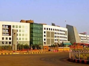 PWD का बड़ा आदेश: SDO से लेकर ENC तक सभी अधिकारियों को मुख्यालय में रहने के निर्देश, ठेकेदारों को हर महीने होगा भुगतान