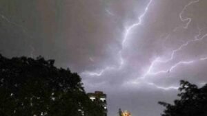 बिहार में मौसम का मिजाज बदला, कई जिलों में 12 से 14 मई तक बारिश और वज्रपात का अलर्ट