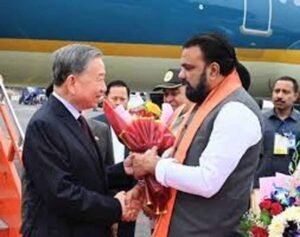 वियतनाम के राष्ट्रपति तो लाम का भारत दौरा: गया पहुंचकर बोधगया में महाबोधि मंदिर के किए दर्शन
