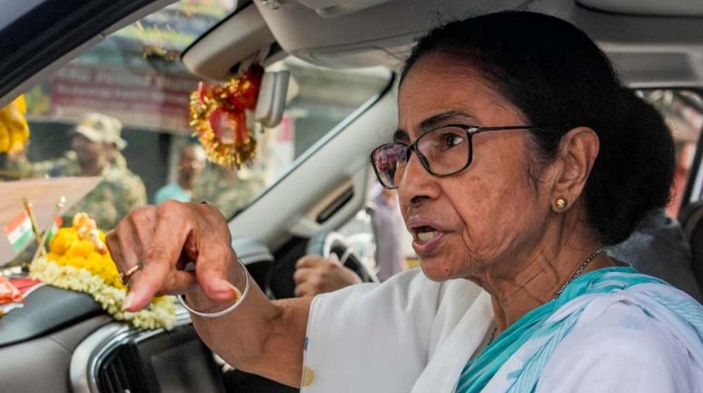 ममता का ‘No इस्तीफा’ स्टंट, राहत की लाइफलाइन सिर्फ कल तक