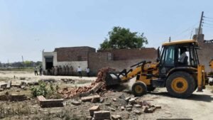 पानीपत में अवैध कॉलोनियों पर बड़ी कार्रवाई, 29 सड़कें और 18 प्लॉट की नींव ध्वस्त