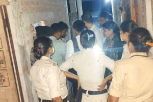 गोपालगंज में ऑर्केस्ट्रा नेटवर्क पर बड़ी कार्रवाई, 45 नाबालिग लड़कियां रेस्क्यू