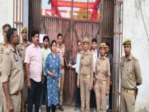 करौली में बकाया टैक्स पर मैरिज होम सील, शादी सीजन में हड़कंप