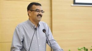 सभी शैक्षणिक संस्थानों में प्रदर्शित किए जाएं मानसिक स्वास्थ्य सहायता हेल्पलाइन नंबर