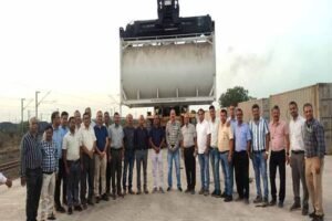 सिंगाजी ताप विद्युत गृह में आधुनिक रेलवे प्लेटफॉर्म का शुभारंभ