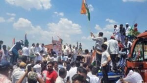 किसानों के मुद्दे पर कांग्रेस का चक्काजाम, MP के हाईवे पर घंटों थमी रफ्तार