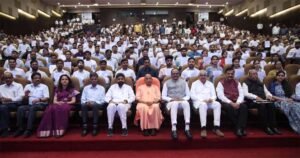 योगी सरकार में पारदर्शी भर्ती से खिले चयनित अभ्यर्थियों के चेहरे