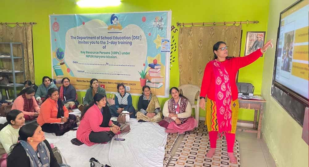 झज्जर के स्कूलों से प्रभावित हुआ विदेशी डेलीगेशन, हरियाणा के निपुण मिशन की जमकर सराहना