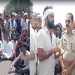 खरीदी केंद्र पर ताला देख फूटा किसानों का गुस्सा, NH-146 पर 3 किमी लंबा जाम