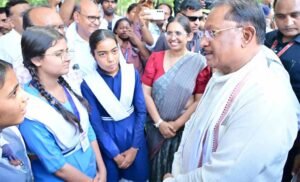 मुख्यमंत्री  विष्णु देव साय ने ‘कामयाबी वेन’ को दिखाई हरी झंडी : दूरस्थ गांवों के विद्यार्थियों तक पहुंचेगी डिजिटल शिक्षा की नई रोशनी