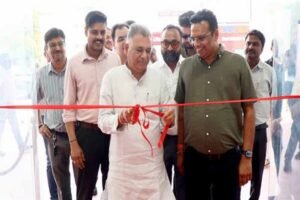 “राइजिंग मध्यप्रदेश” के विजन के साथ निवेश, नवाचार एवं रोजगार के नए अवसर हो रहे सृजित : मंत्री  परमार