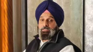 मजीठिया को विदेशी नंबरों से धमकियां, हाईकोर्ट में सुनवाई के बीच मामला संवेदनशील