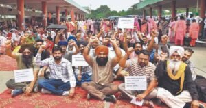 लुधियाना में रोडवेज कर्मियों का प्रदर्शन, नौकरी पक्की करने की मांग हुई तेज