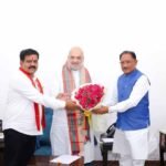 जहां कभी एम्बुलेंस पहुंचना भी सपना था, वहां अब डॉक्टर दे रहे दस्तक : बस्तर के जंगलों तक पहुंची स्वास्थ्य क्रांति
