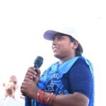 सरोधी की चौपाल में उभरी बदलाव की प्रेरक कहानी, स्वच्छता दीदी मनीषा मरकाम की आर्थिक स्थिति हुई सशक्त